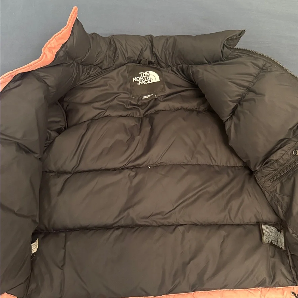 The North Face nuptse 700 Black and Pink Puffer Jacket for woman - Picture 2 of 10